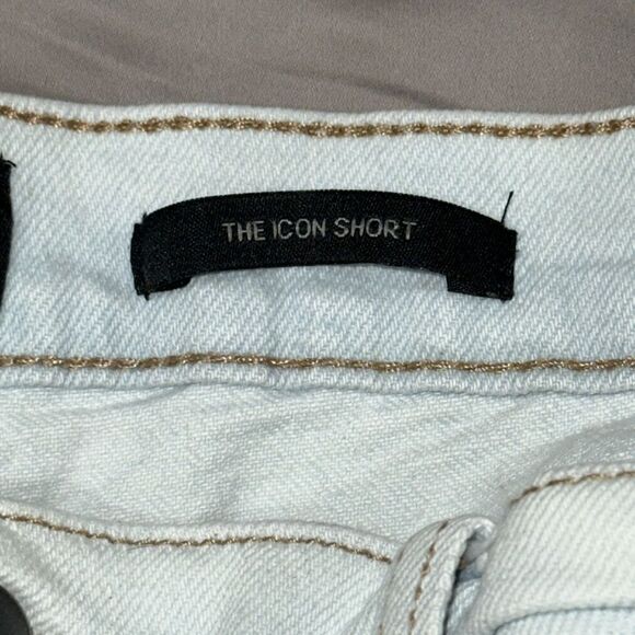 Kendall and Kylie- The Icon Short - Picture 4 of 6